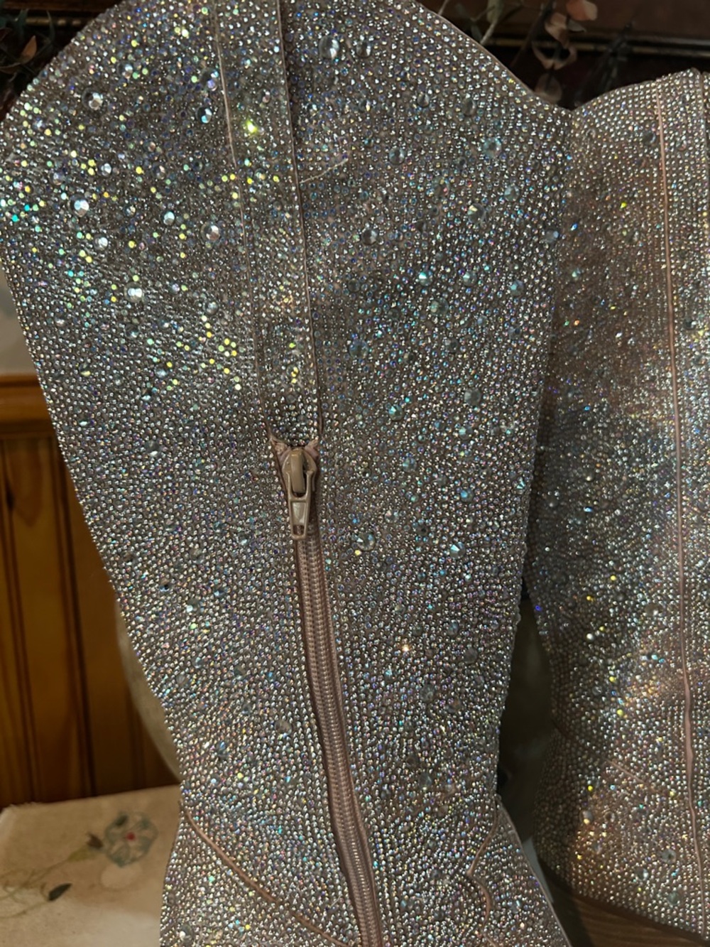 Matisse Nashville Rhinestone Tall Boot
Worn one time 7.5 - Picture 3 of 7